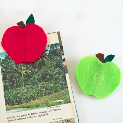 Apple Crafts & Activities for Preschool A Simple Apple Crafts With Some Paint