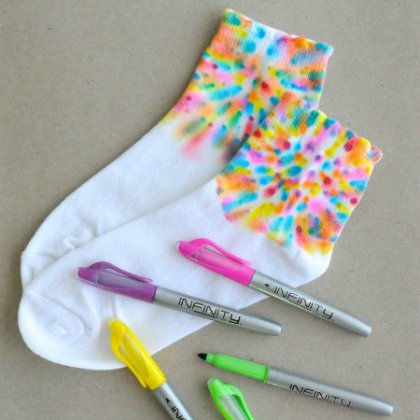 Groovy and Creative Tie and Dye Ideas for Kids The Pretty Socks