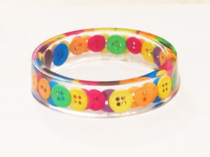 How To Make Resin Bracelet Using Colorful Buttons Button Craft Ideas For Adults